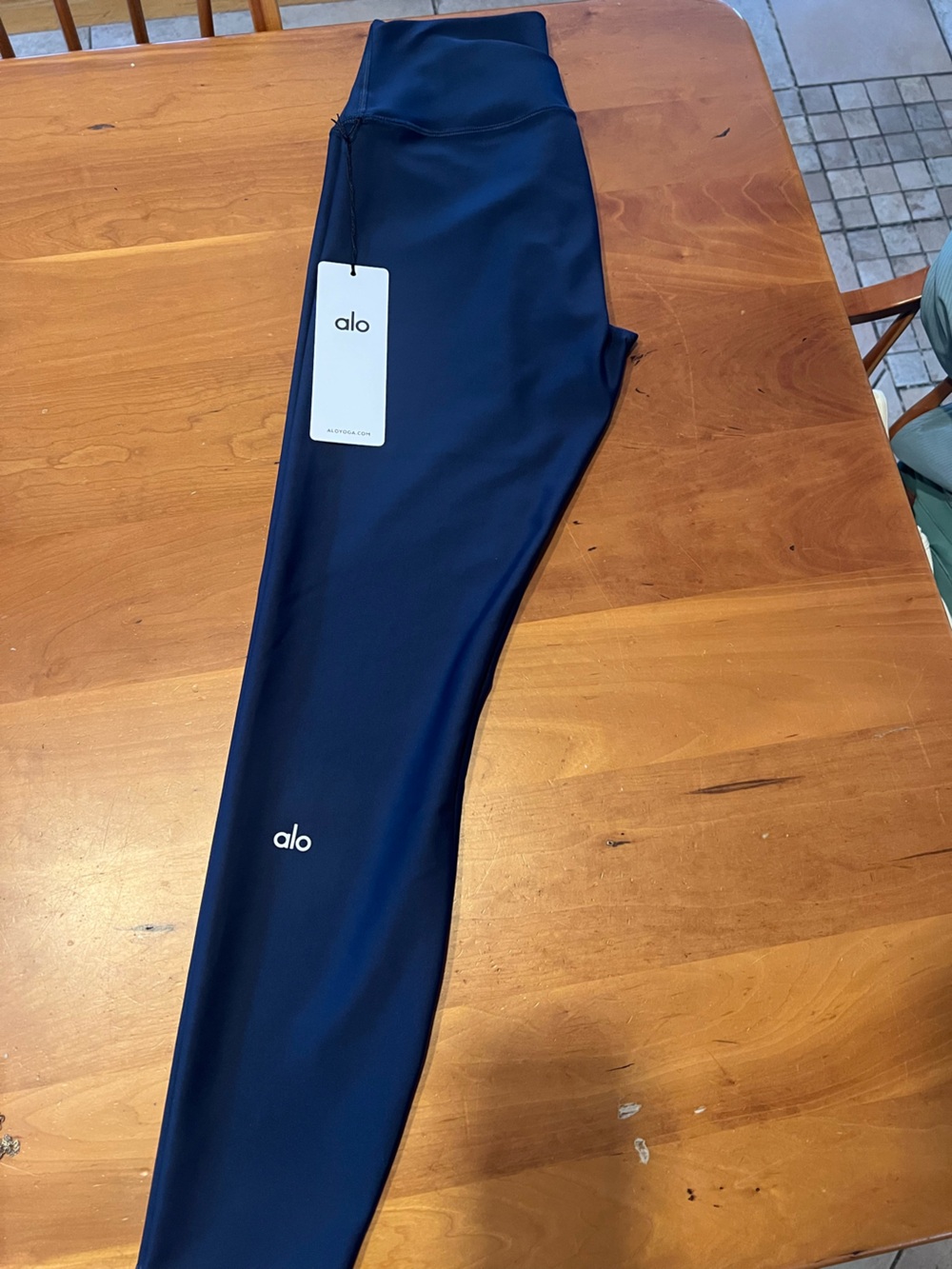 lululemon High-Rise Airlift Leggings